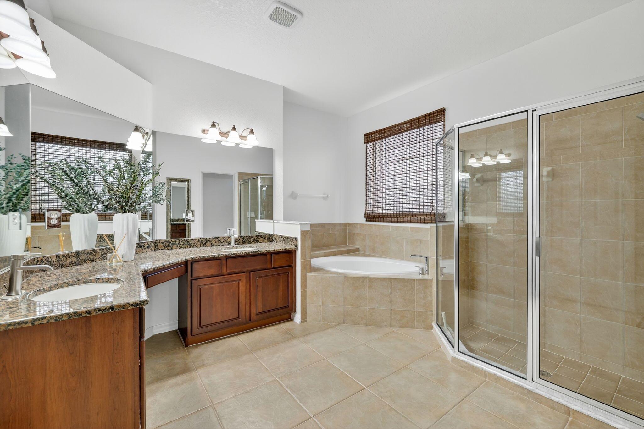 Homes for sale in Port St Lucie, FL | 546 Se Nome Dr, Port St Lucie, FL 34984 | MLS# R11114452