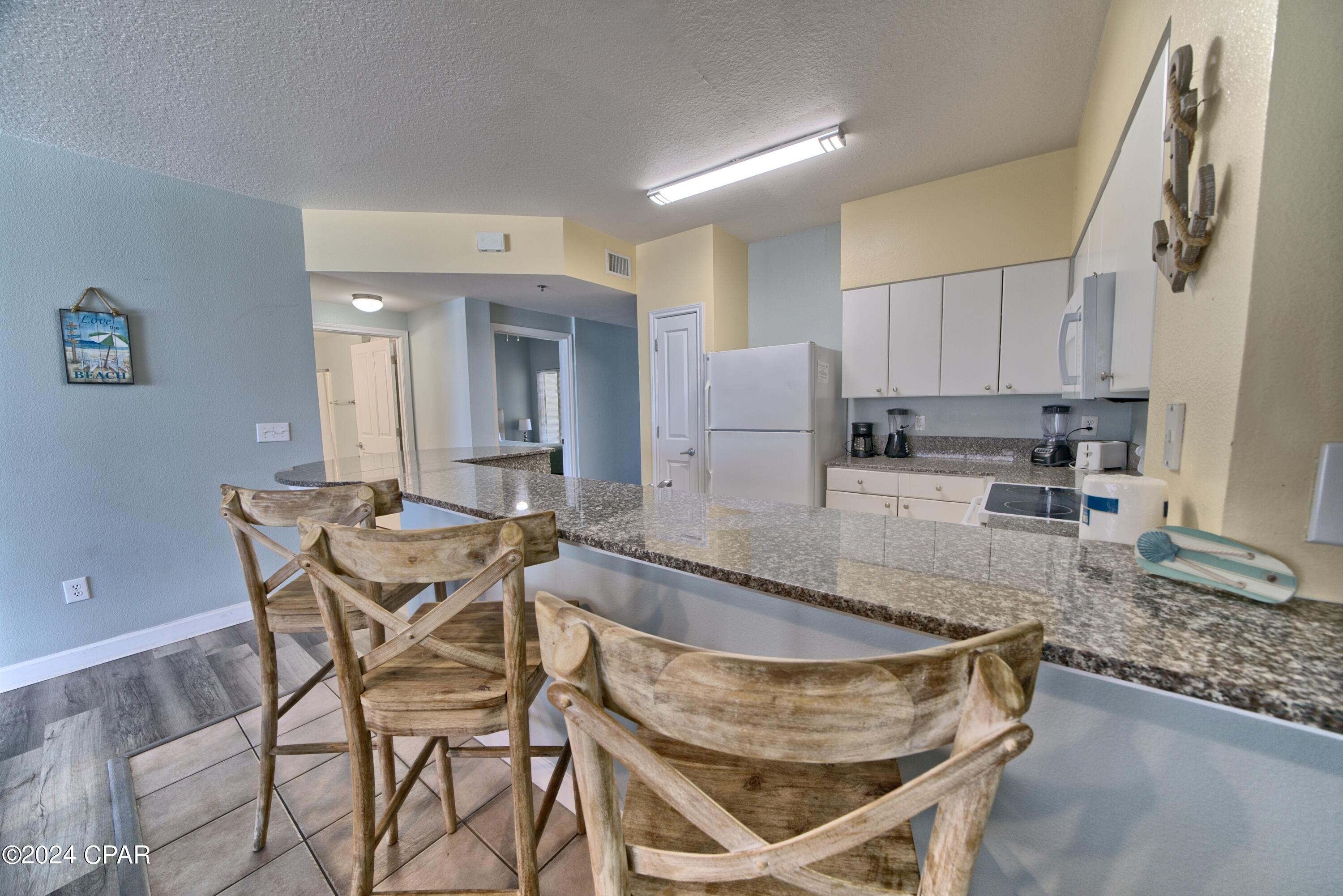 Image 6 For 9900 Thomas Drive 1428