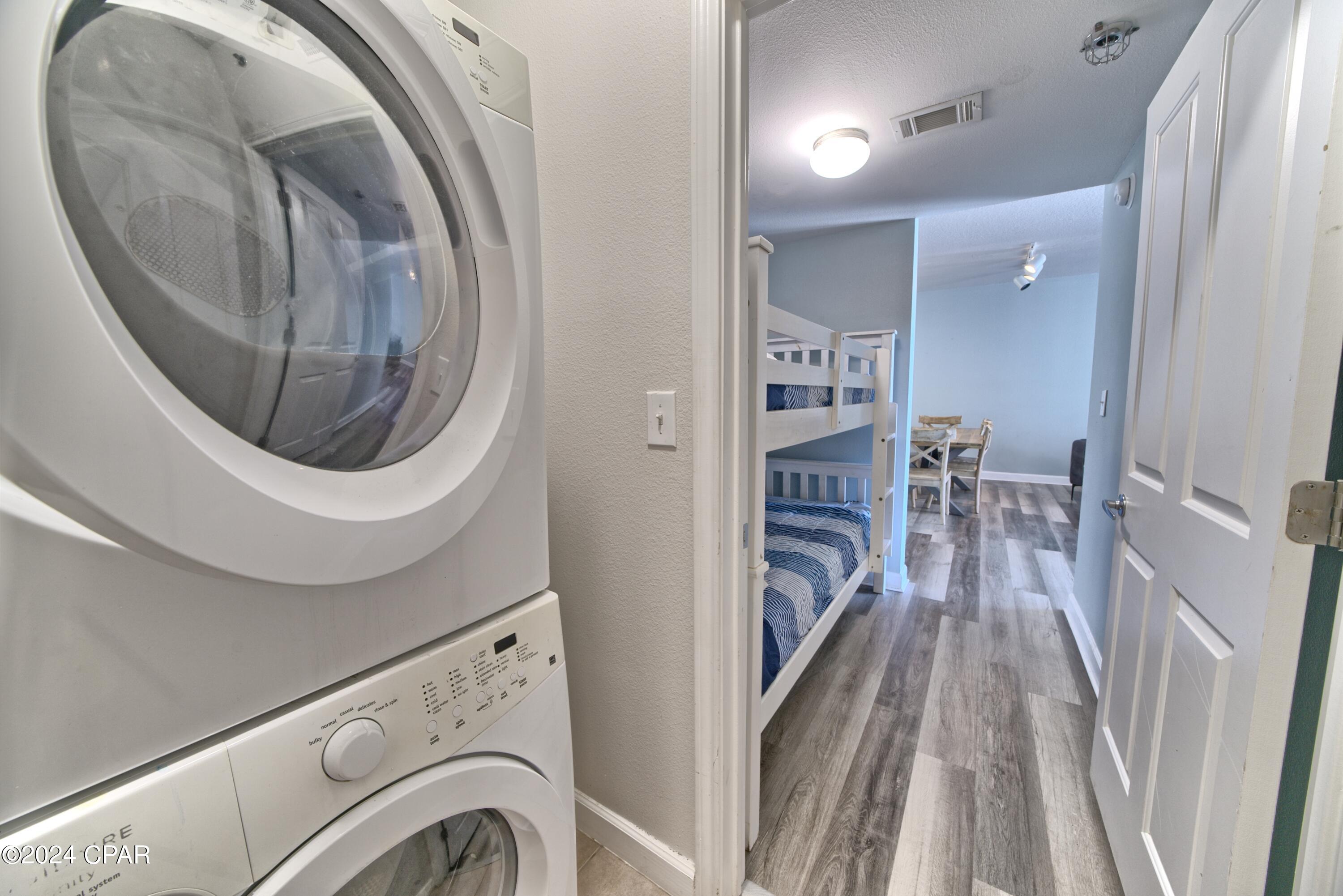 Image 7 For 9900 Thomas Drive 1428