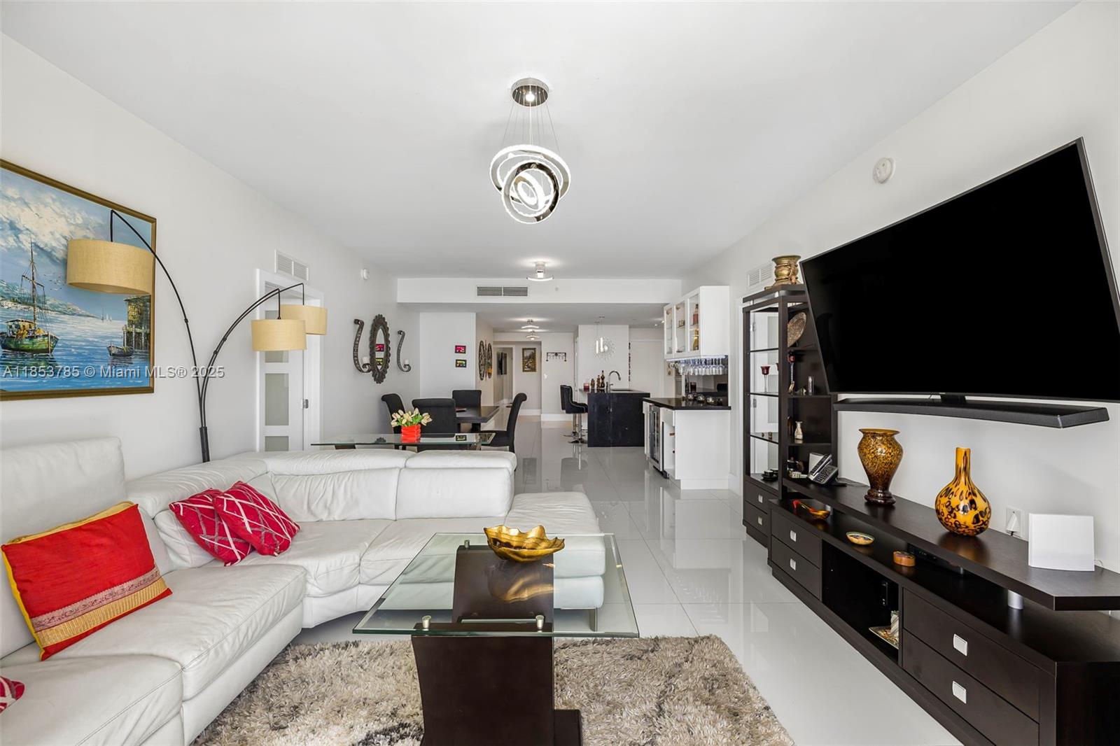 600 NE 27th St #2603, Miami FL 33137