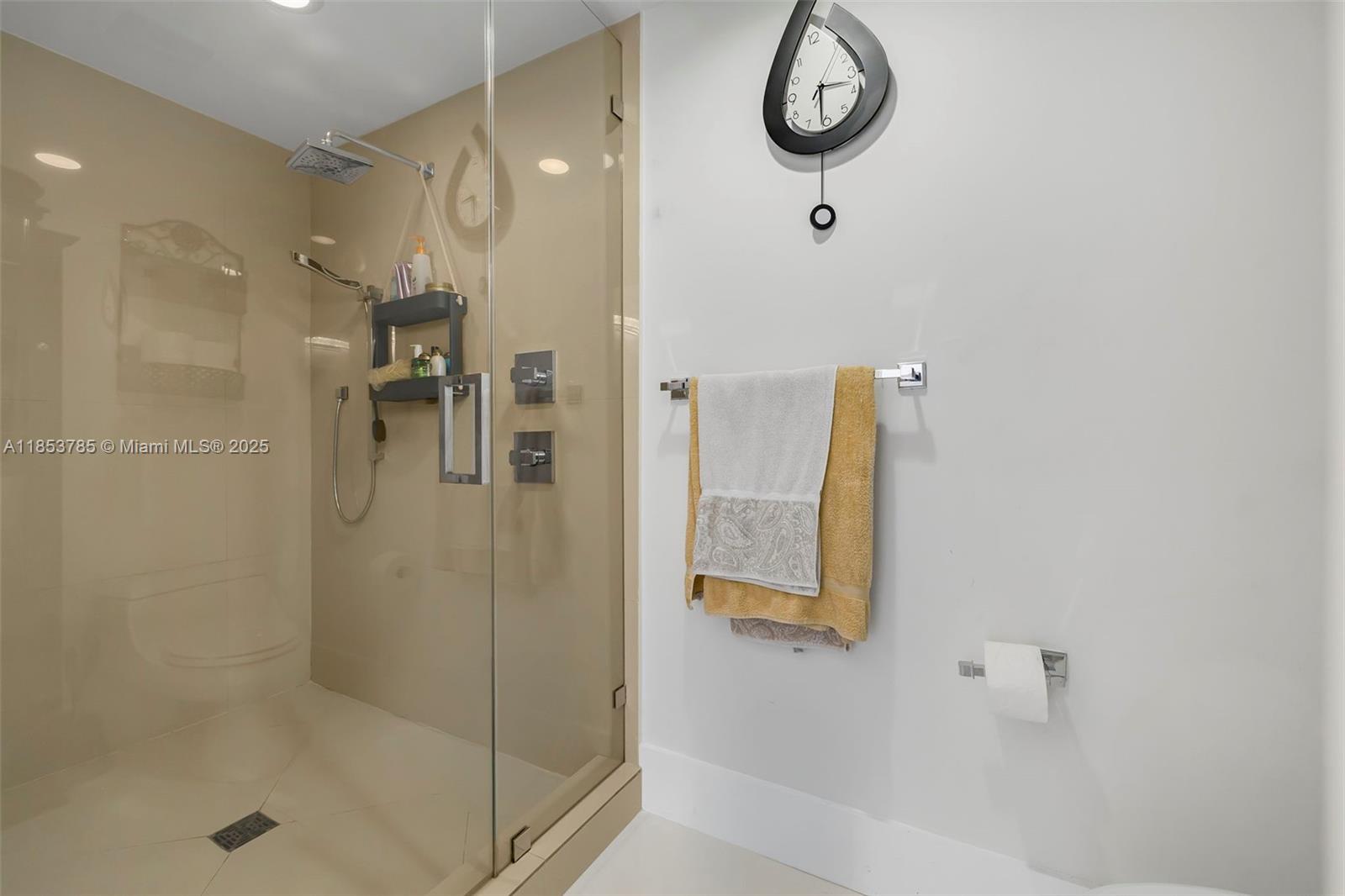600 NE 27th St #2603, Miami FL 33137