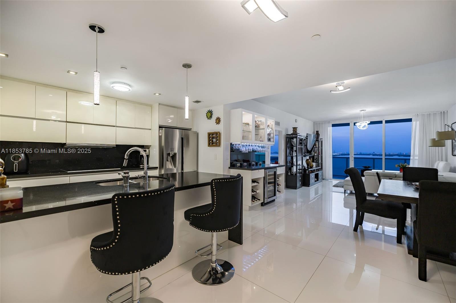 600 NE 27th St #2603, Miami FL 33137