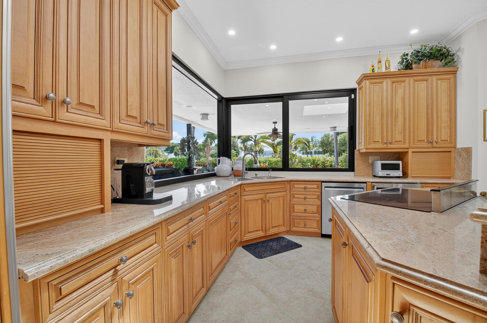 Homes for sale in Boca Raton, FL | 7564 Mahogany Bend Pl, Boca Raton, FL 33434 | MLS# R11114524