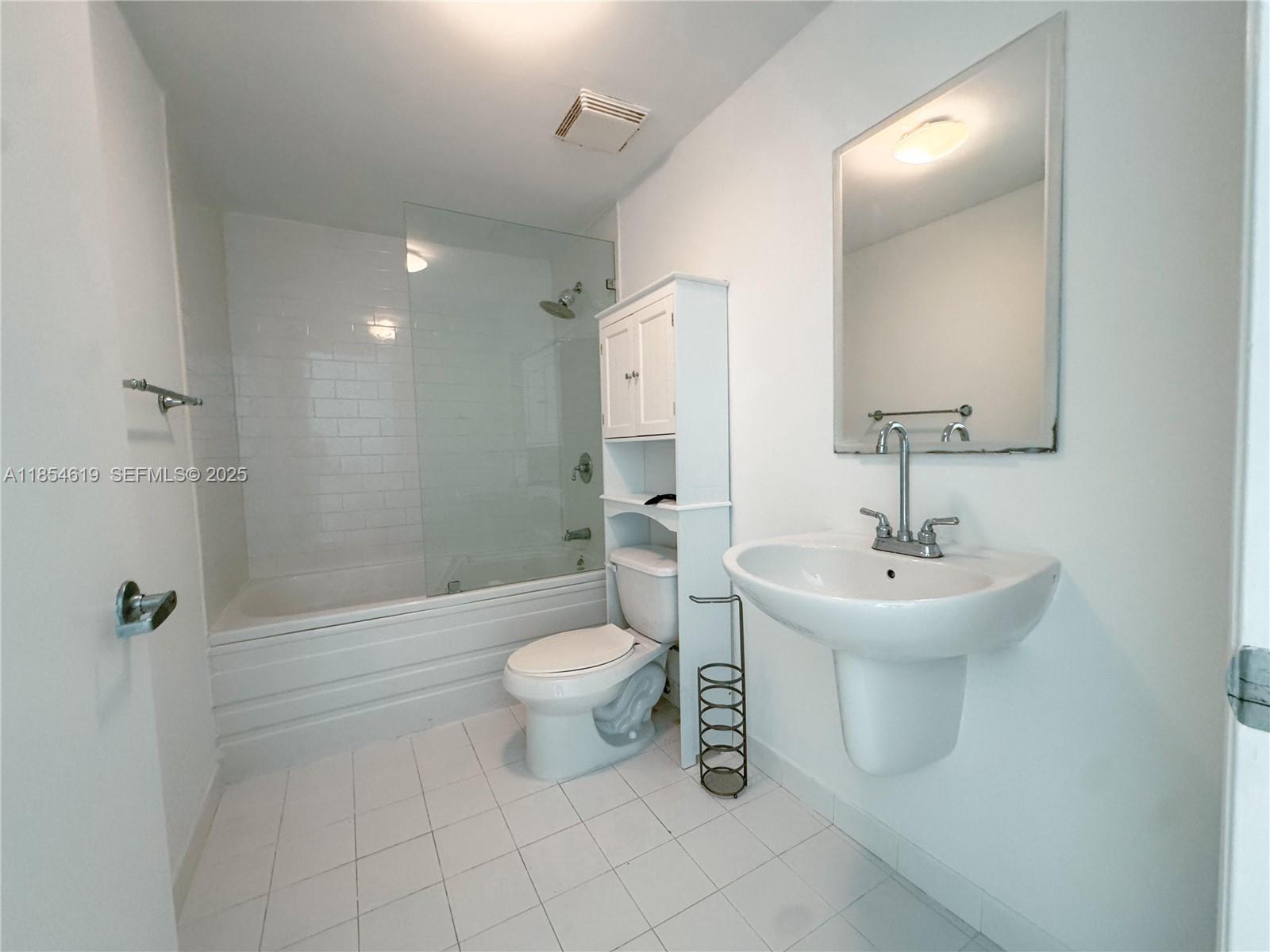 Homes for sale in Miami, FL | 690 Sw 1St Ct #2122, Miami, FL 33130 | MLS# A11854619