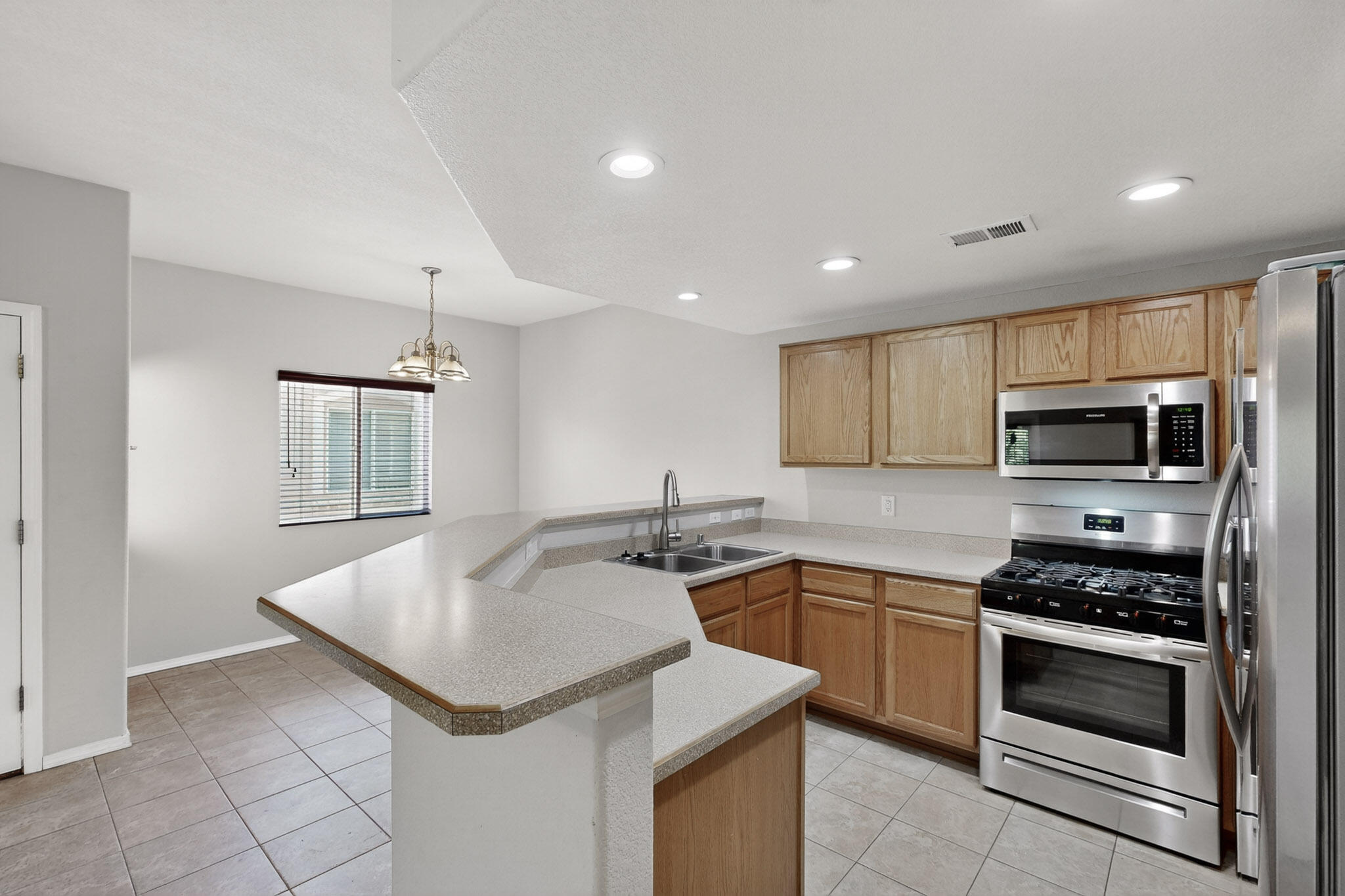 Homes for sale in Albuquerque, NM | 6800 Vista Del Norte Dr Ne # 1821, Albuquerque, NM 87113 | MLS# 1089457