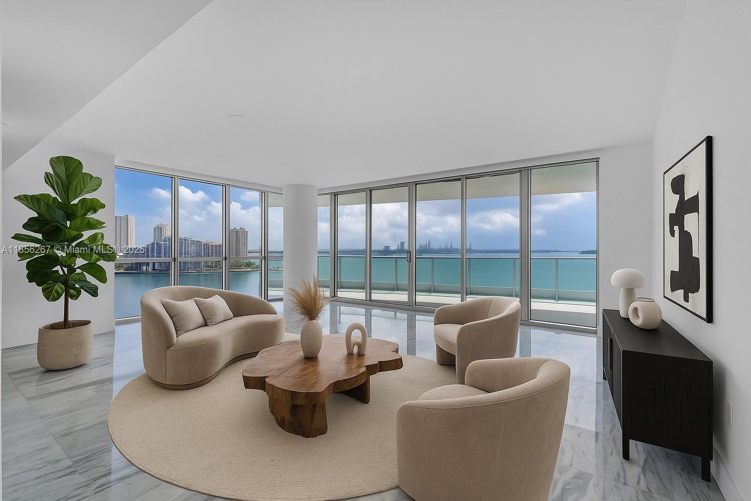 Jade Residences At Bricke