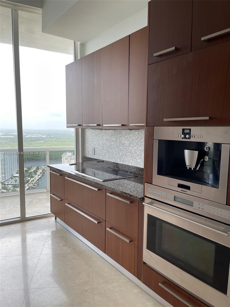 15901 Collins Ave #3405, Sunny Isles Beach FL 33160