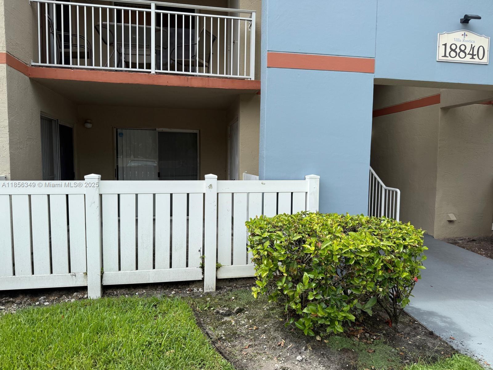 Villa Rustica I Condo