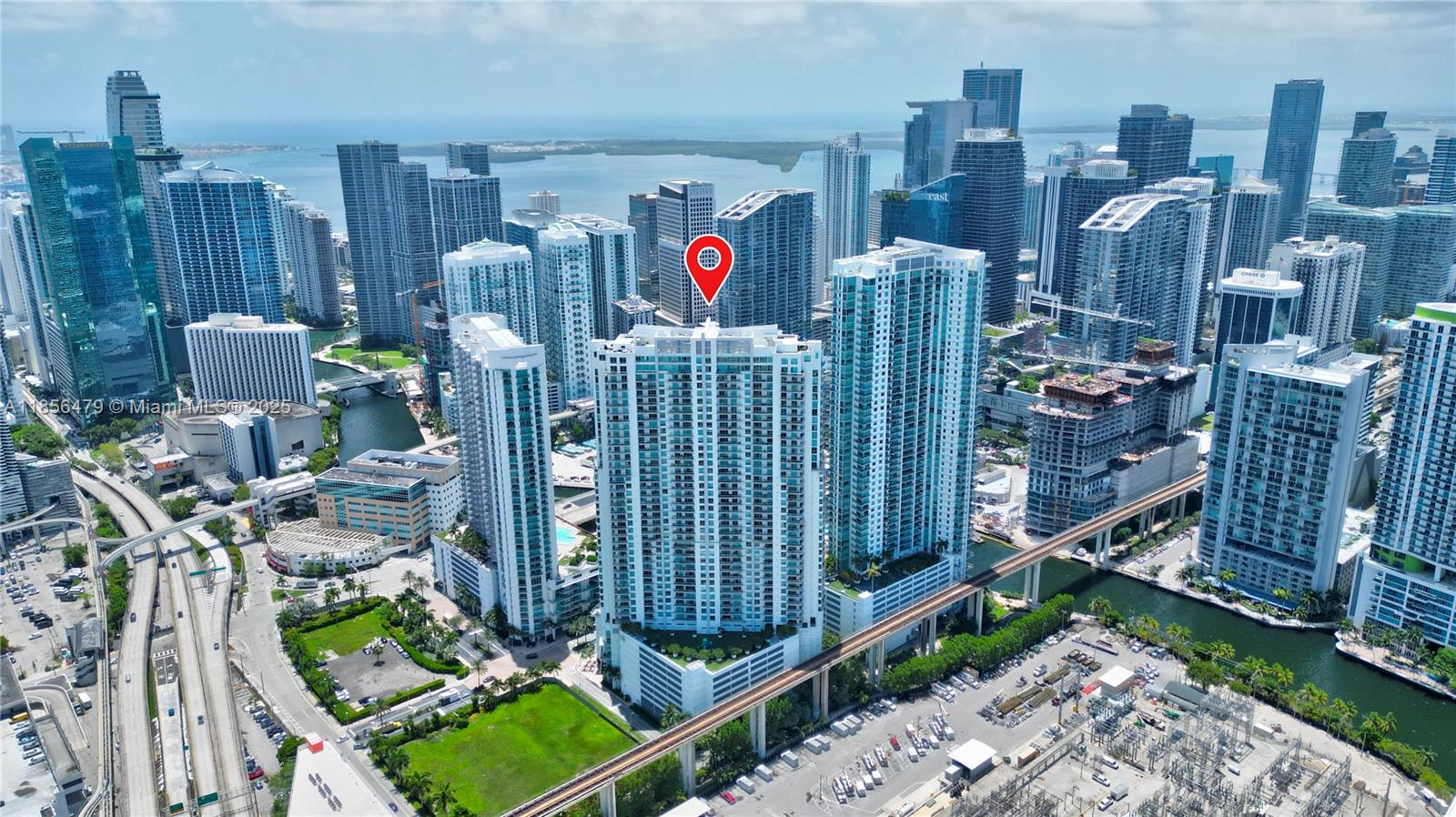 Condo for Sale in Miami, FL
