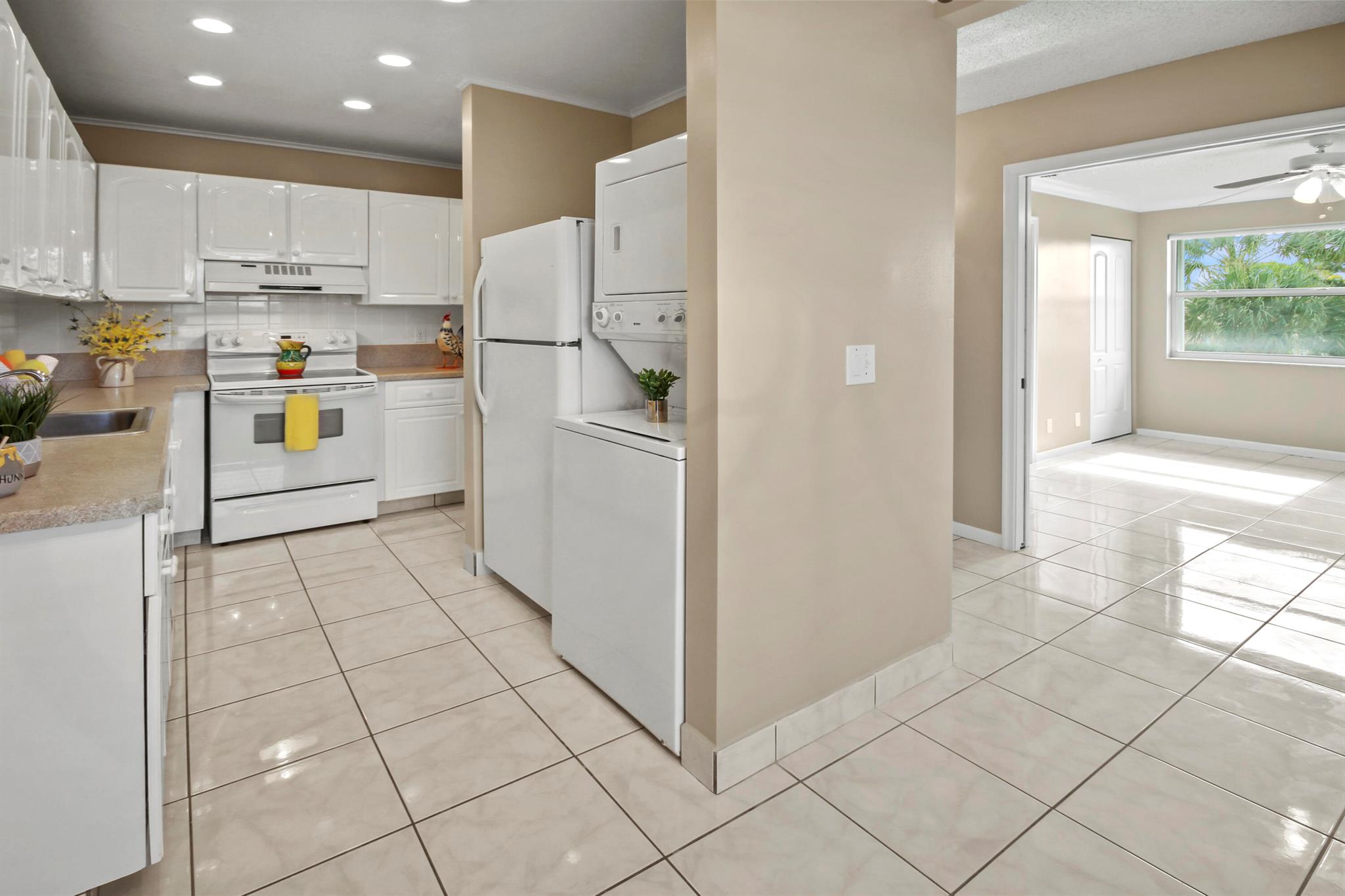 Homes for sale in Delray Beach, FL | 1421 Nw 20th Avenue #204, Delray Beach, FL 33445 | MLS# R11114671