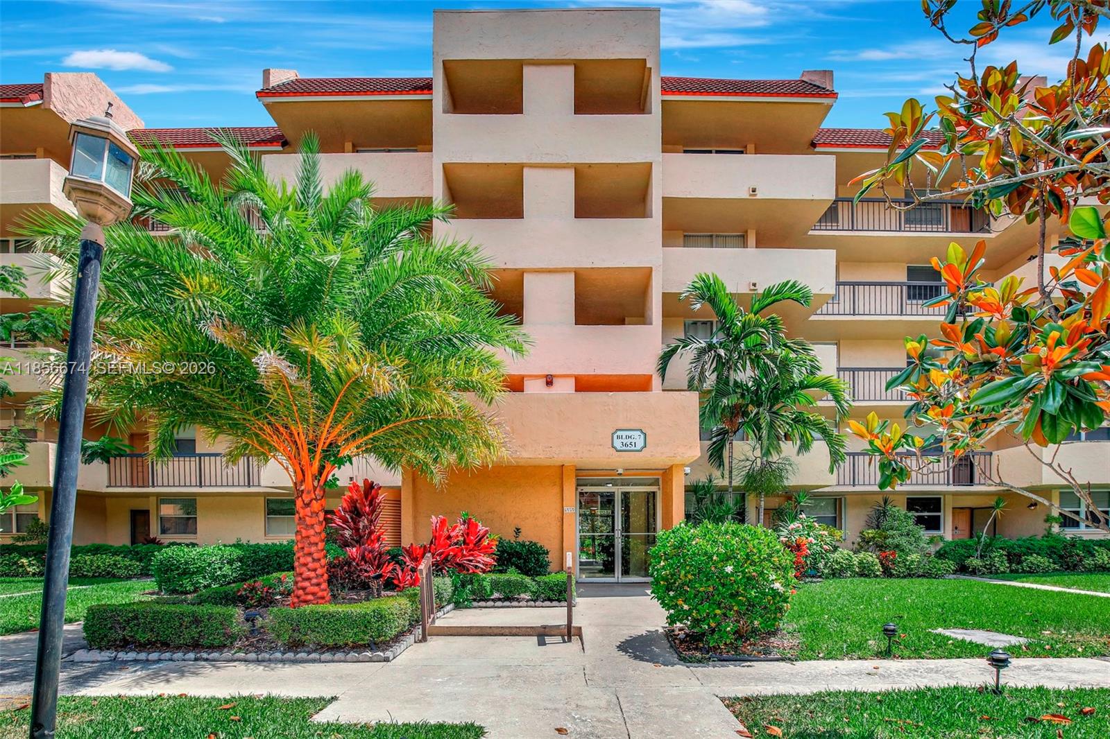 Condominium 7 Of Environ