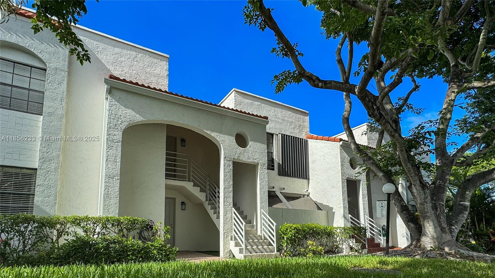 Mariner Village Garden Co