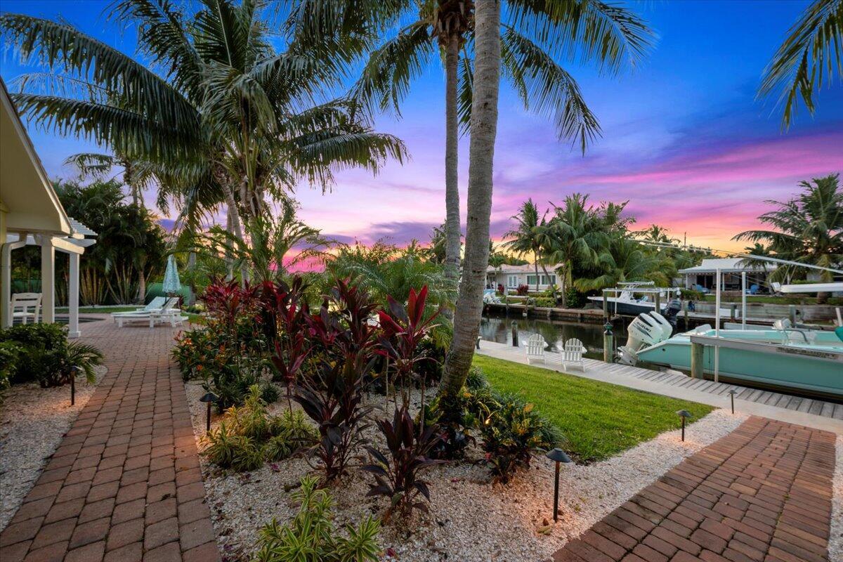 12821 Ellison Wilson Road North Palm Beach FL 33408 | R11114785