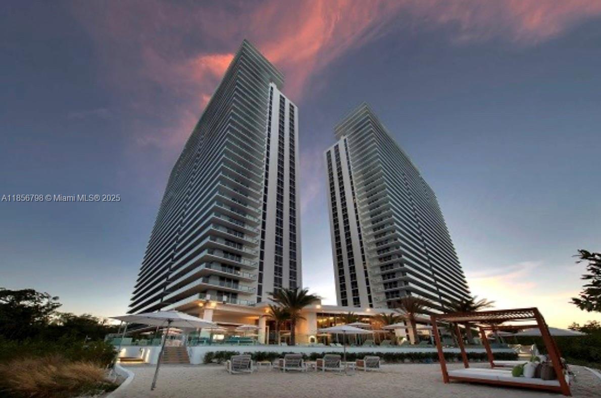 Condo for Rent in North Miami Beach, FL
