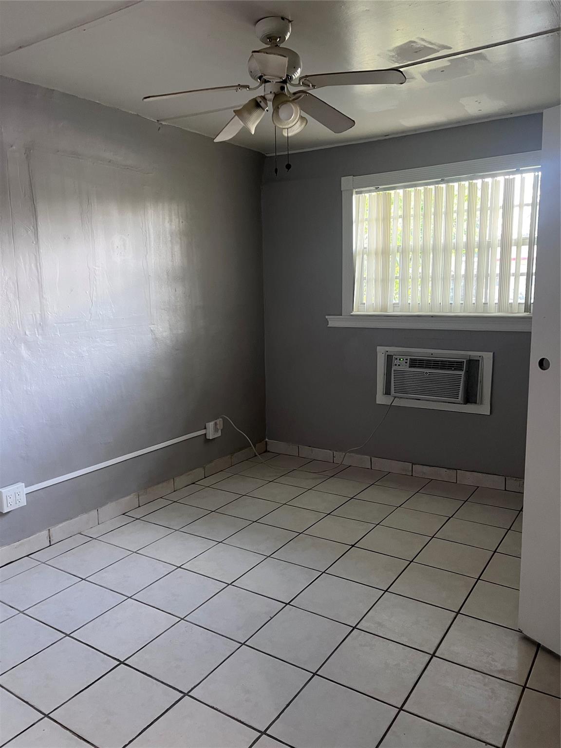 Homes for sale in Pompano Beach, FL | 1517 Ne 30th St, Pompano Beach, FL 33064 | MLS# F10519956