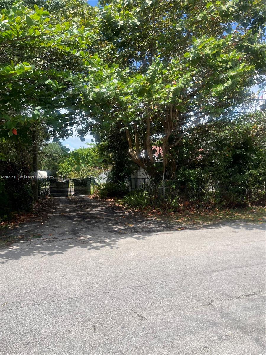 Homes for sale in Miami, FL | 15260 Ne 2Nd Ave, Miami, FL 33162 | MLS# A11857185