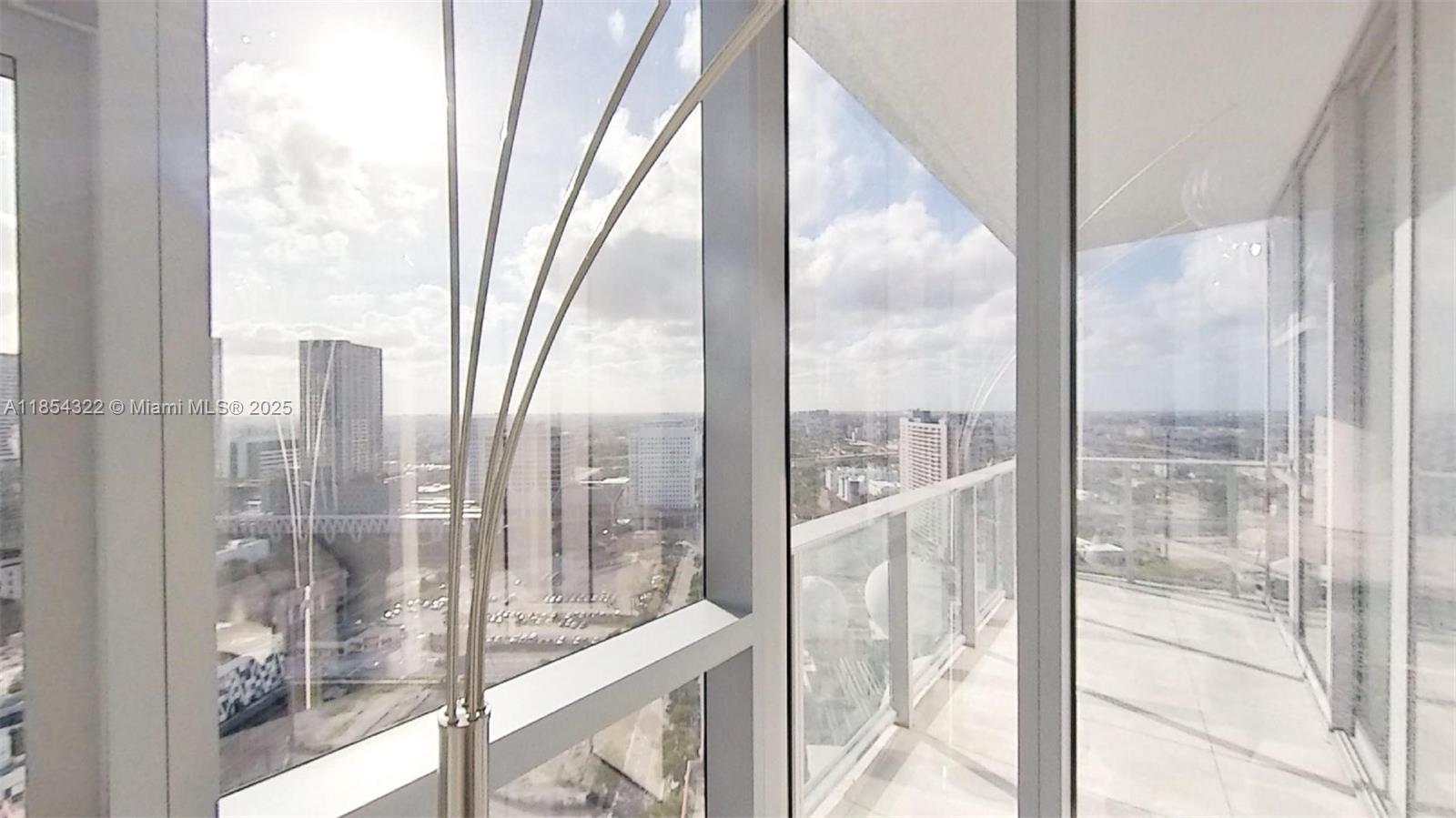 851 NE 1st #2712, Miami FL 33132