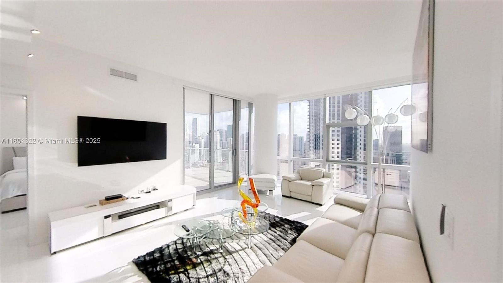851 NE 1st #2712, Miami FL 33132
