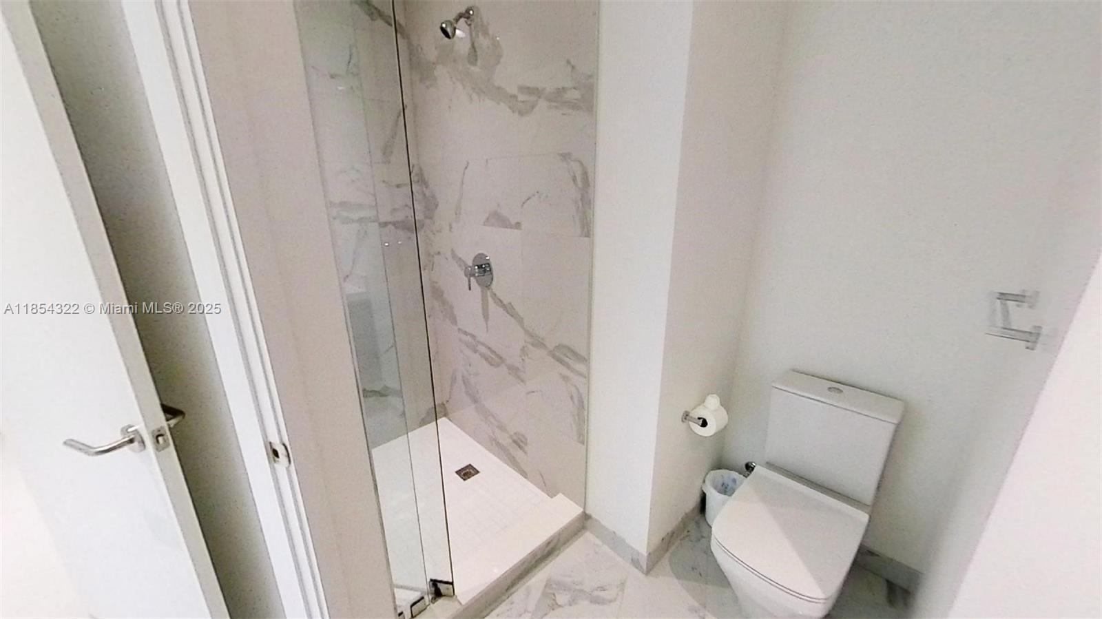 851 NE 1st #2712, Miami FL 33132