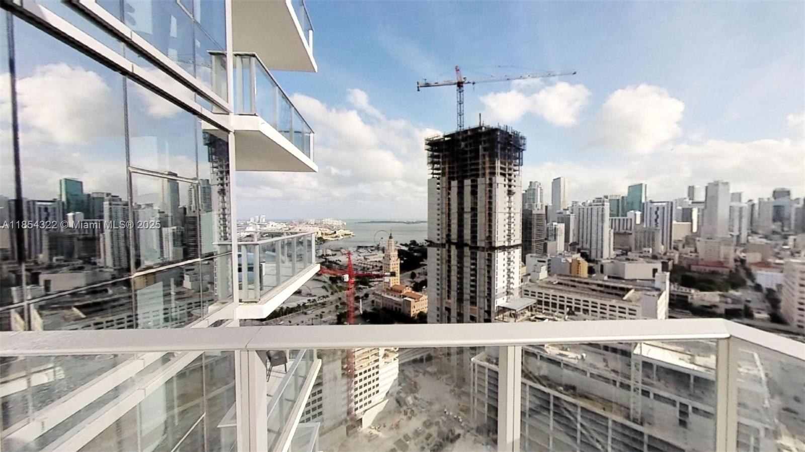 851 NE 1st #2712, Miami FL 33132