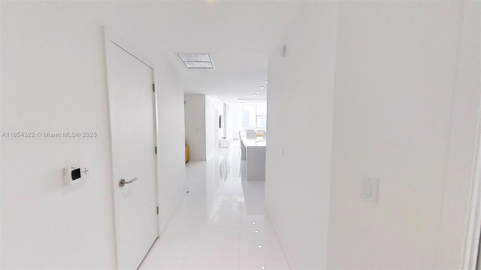 851 NE 1st #2712, Miami FL 33132