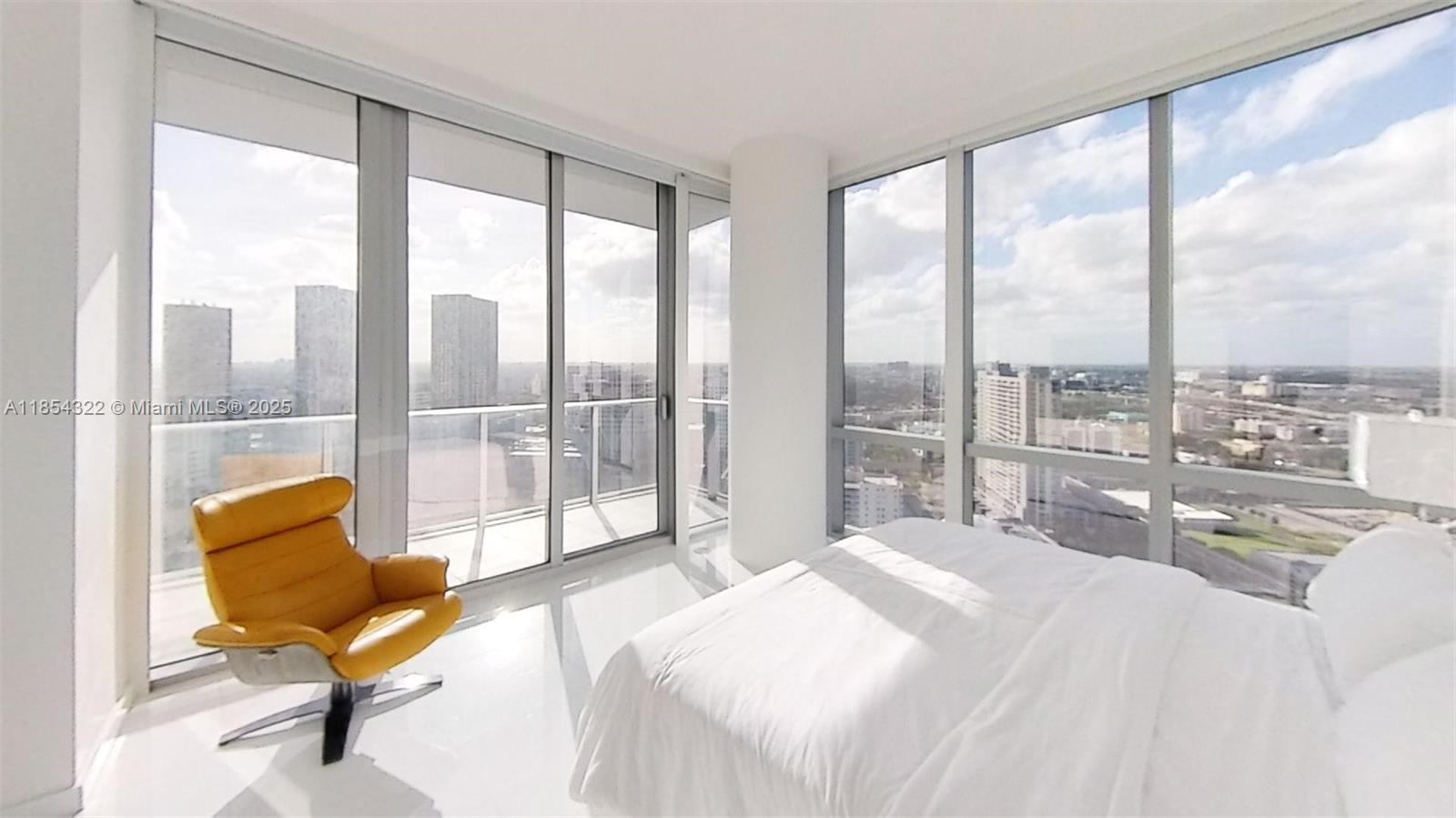 851 NE 1st #2712, Miami FL 33132