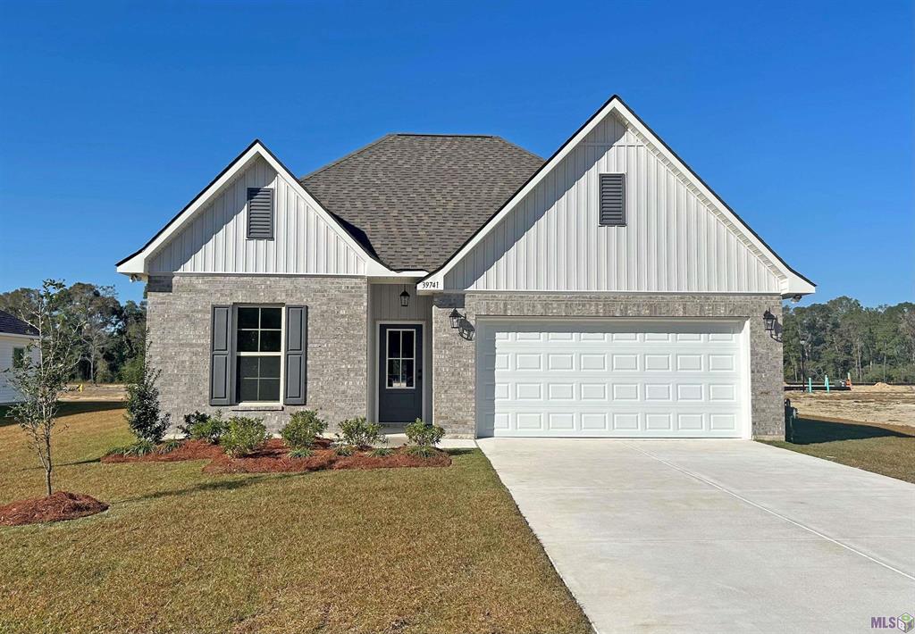 Homes for sale in Ponchatoula, LA | 39741 Axis Ave, Ponchatoula, LA 70454 | MLS# NO2025014973