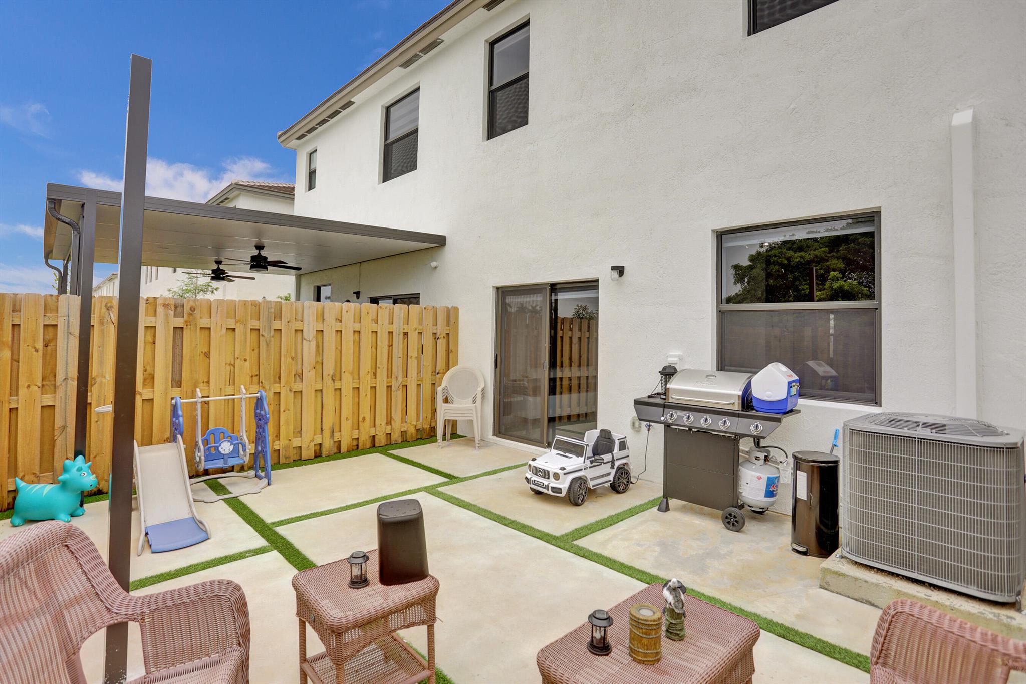 Homes for sale in Miami, FL | 23061 Sw 128th Pl, Miami, FL 33170 | MLS# R11115037