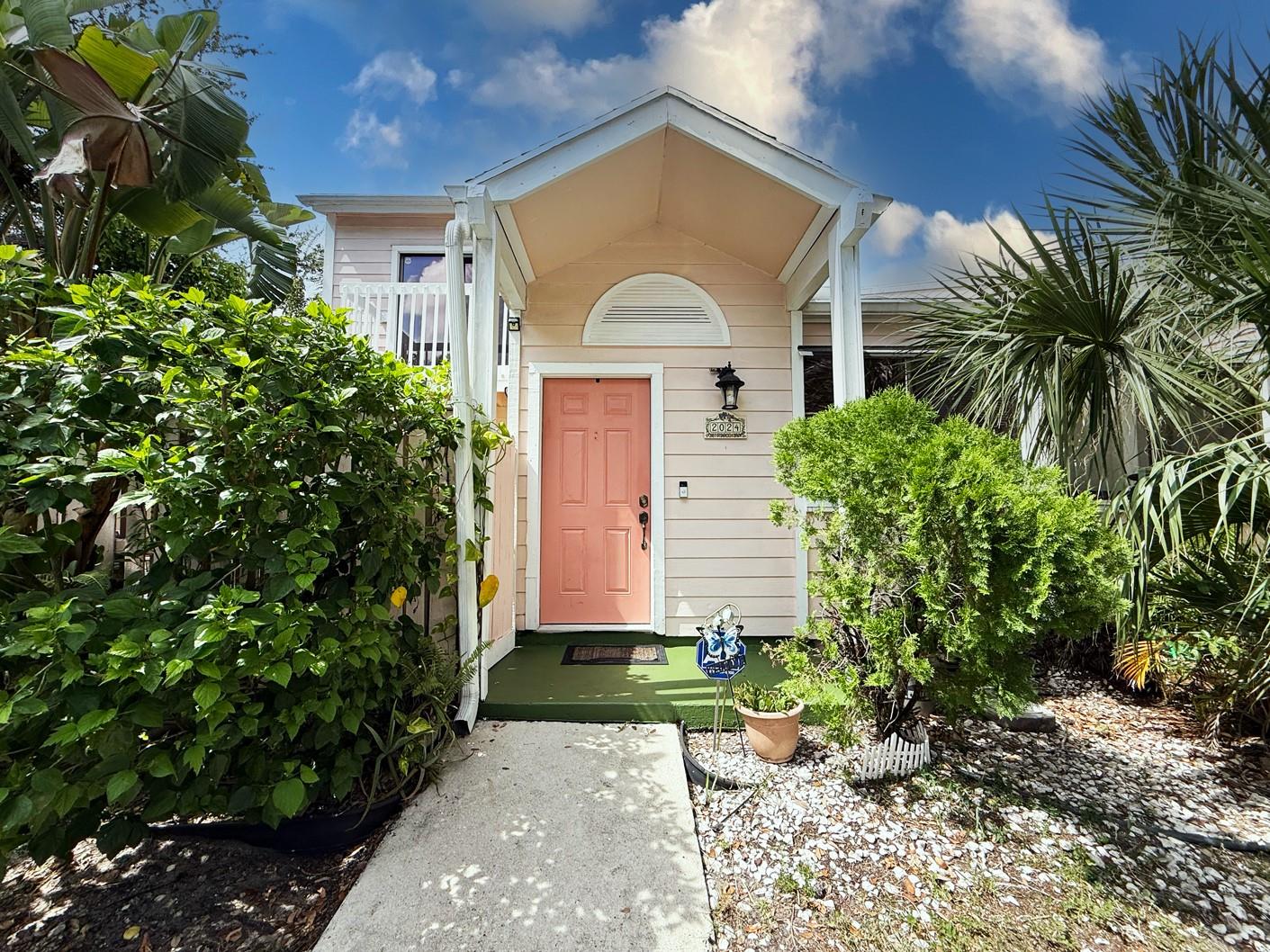 Homes for sale in North Lauderdale, FL | 2024 Winners Cir #2024, North Lauderdale, FL 33068 | MLS# F10519821