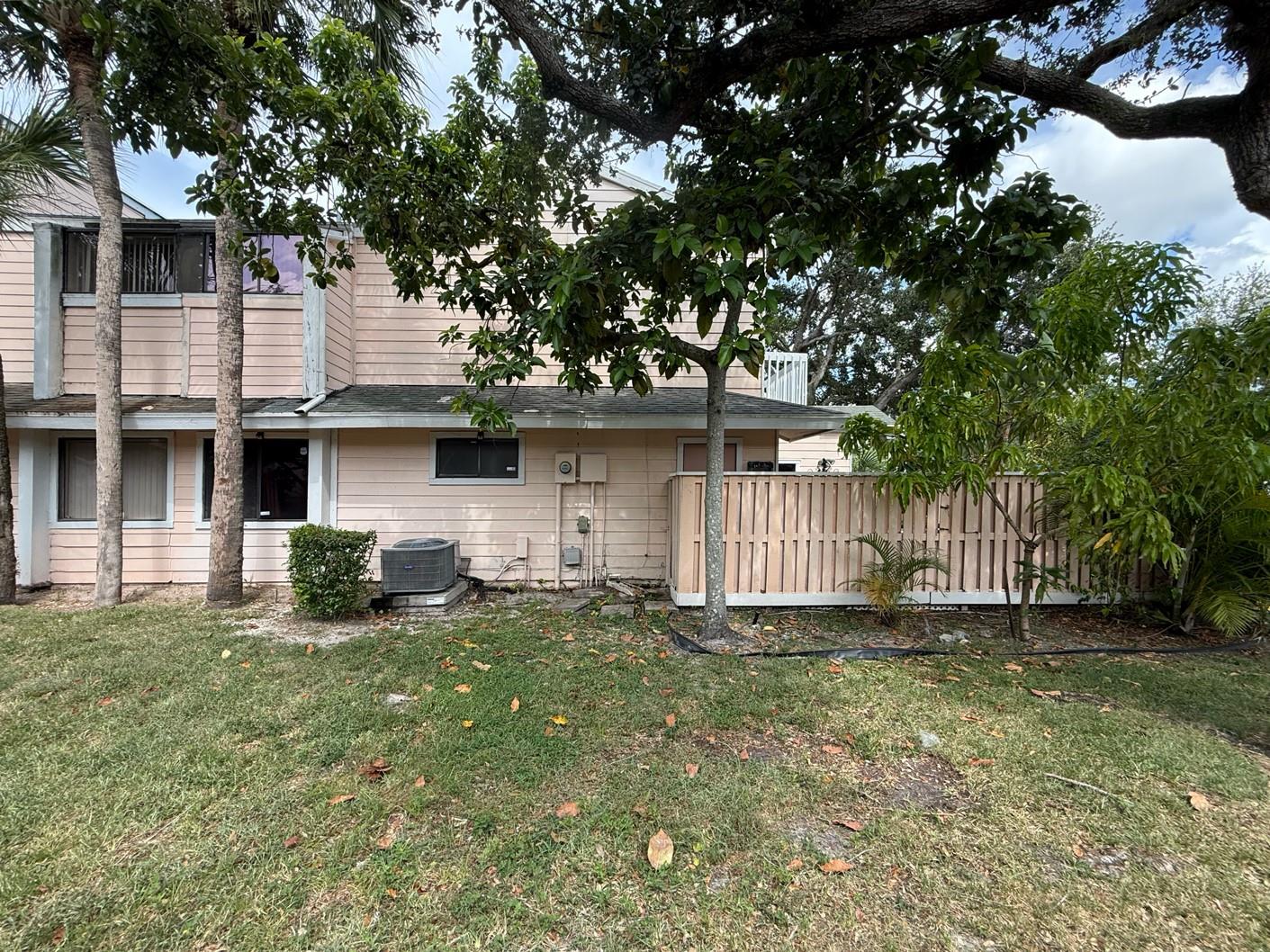 Homes for sale in North Lauderdale, FL | 2024 Winners Cir #2024, North Lauderdale, FL 33068 | MLS# F10519821