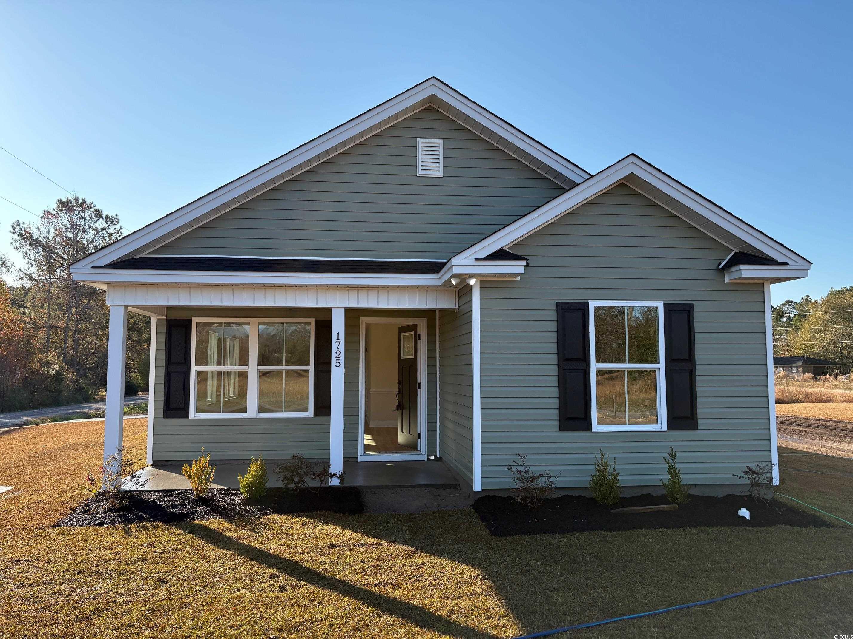 1721 Southern Crest Dr. Loris, SC 29569