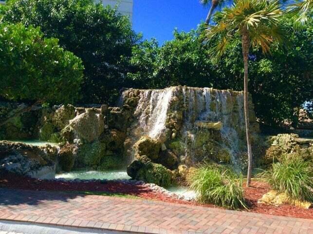 Evanton Baye Townhomes Co