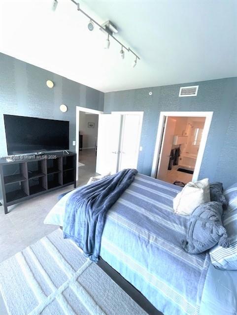 888 Biscayne Blvd #4310, Miami FL 33132
