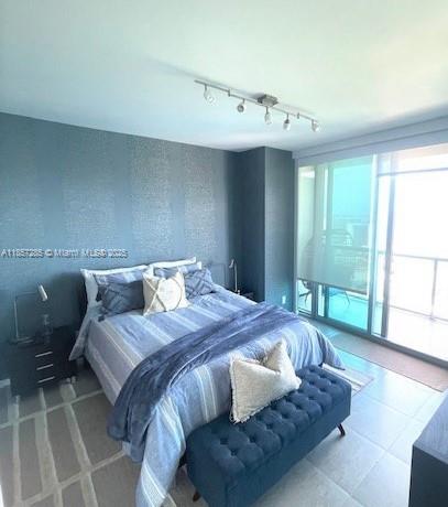 888 Biscayne Blvd #4310, Miami FL 33132