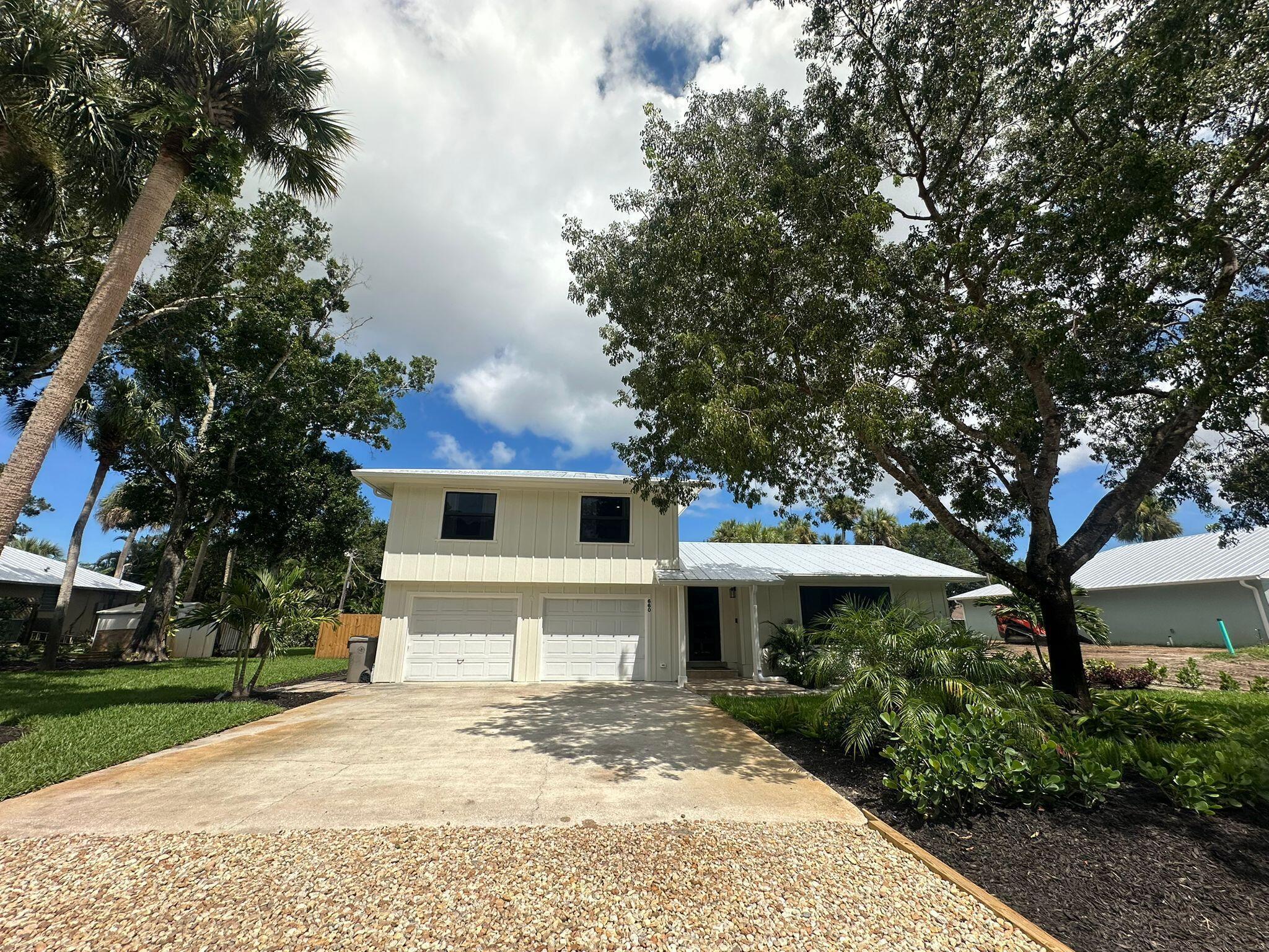 Homes for sale in Vero Beach, FL | 660 42Nd Avenue, Vero Beach, FL 32968 | MLS# R11115171