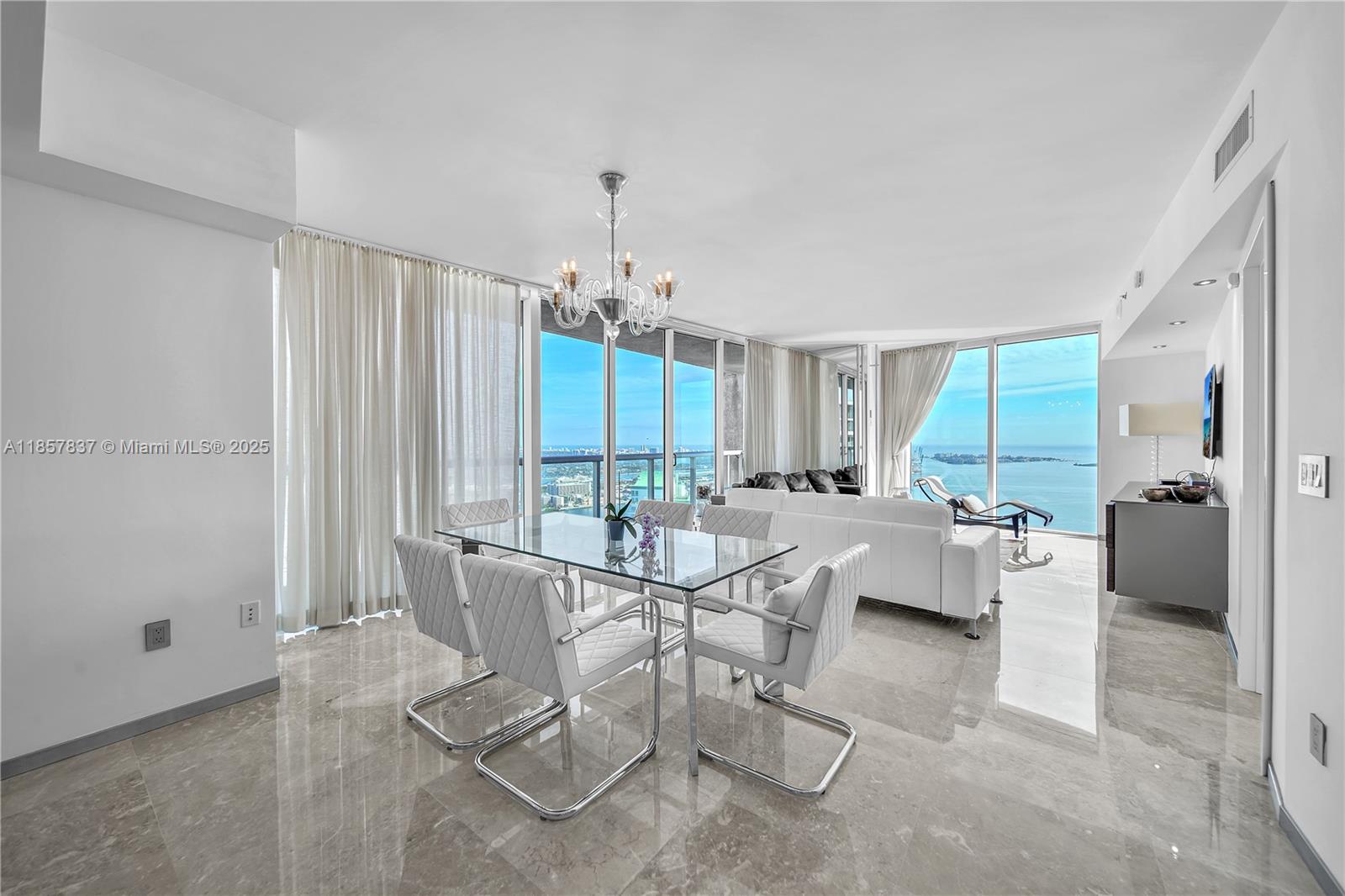 Icon Brickell No Two