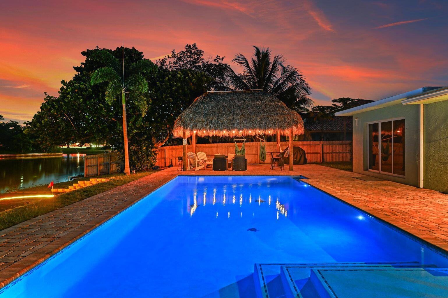 Homes for sale in Lake Clarke Shores, FL | 7003 Pine Tree Lane, Lake Clarke Shores, FL 33406 | MLS# R11115223