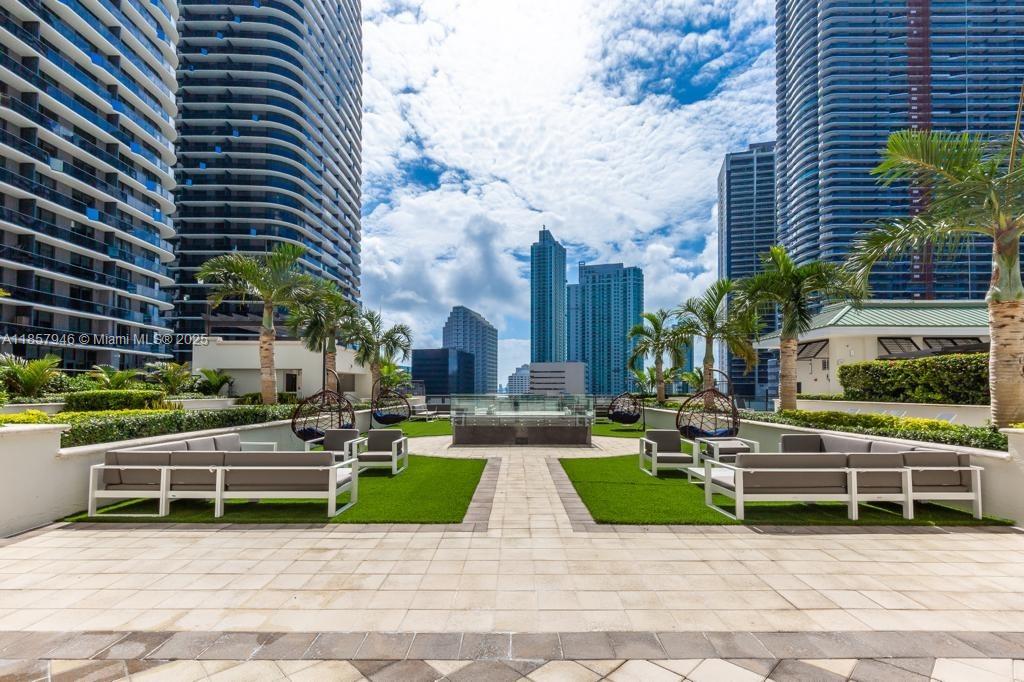 Nine At Mary Brickell