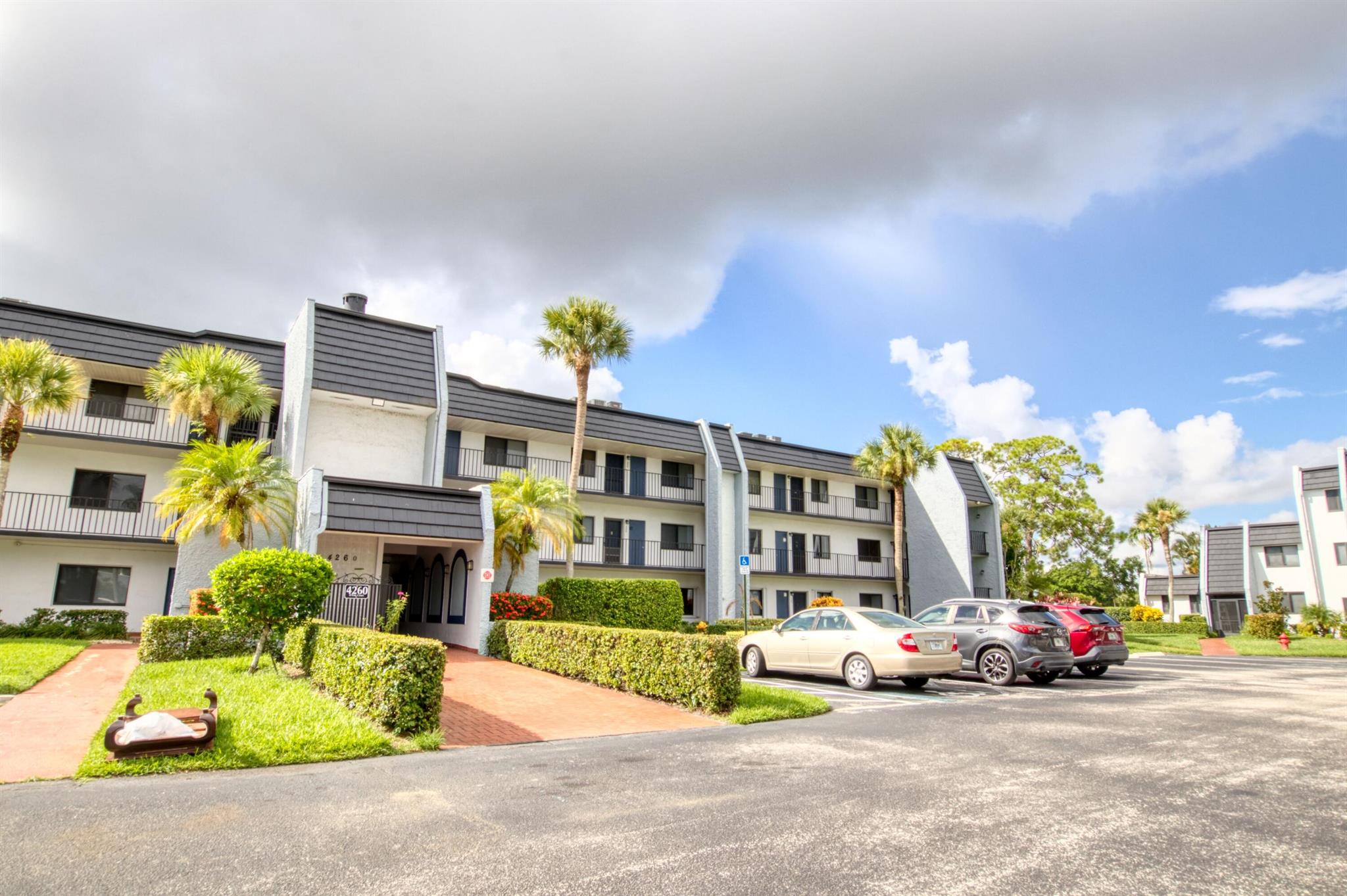 Fountains Of Palm Beach C