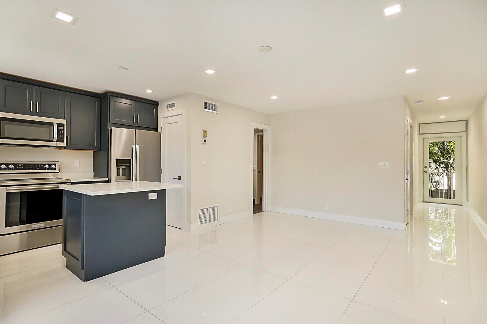 Homes for sale in Lauderdale By The Sea, FL | 1439 S Ocean Boulevard #208, Lauderdale By The Sea, FL 33062 | MLS# R11115311