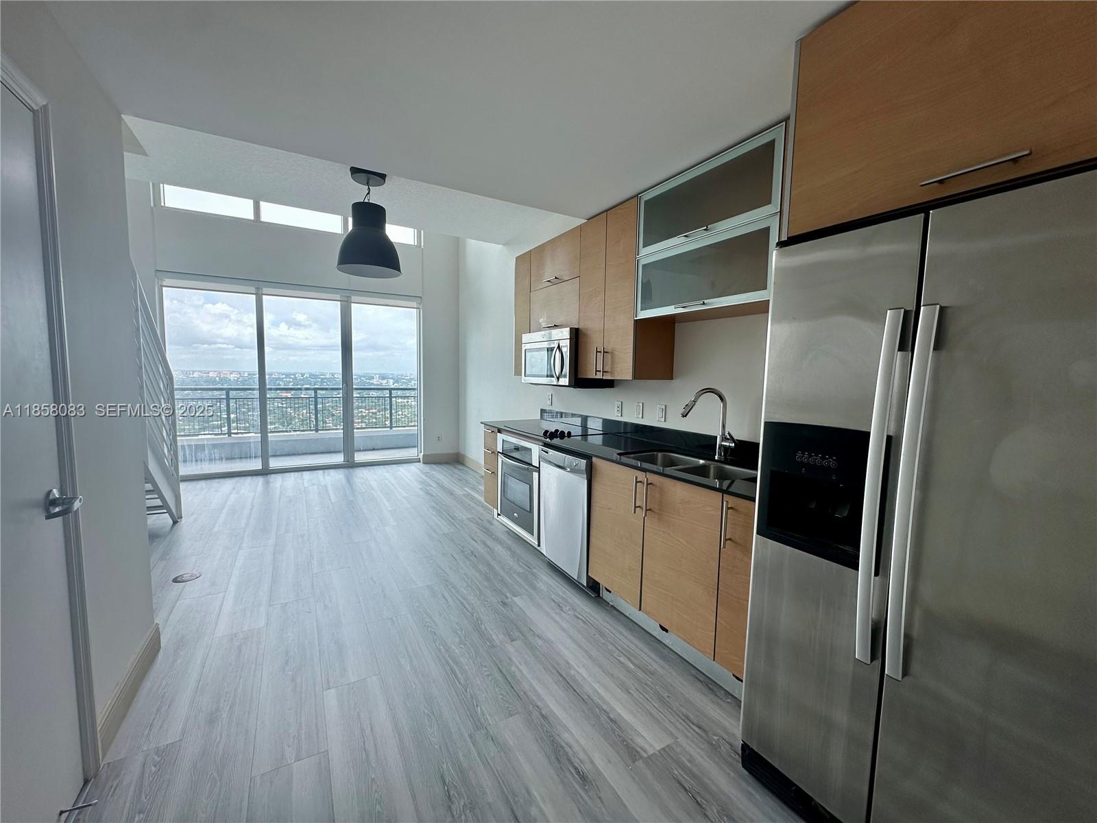 Infinity At Brickell Cond