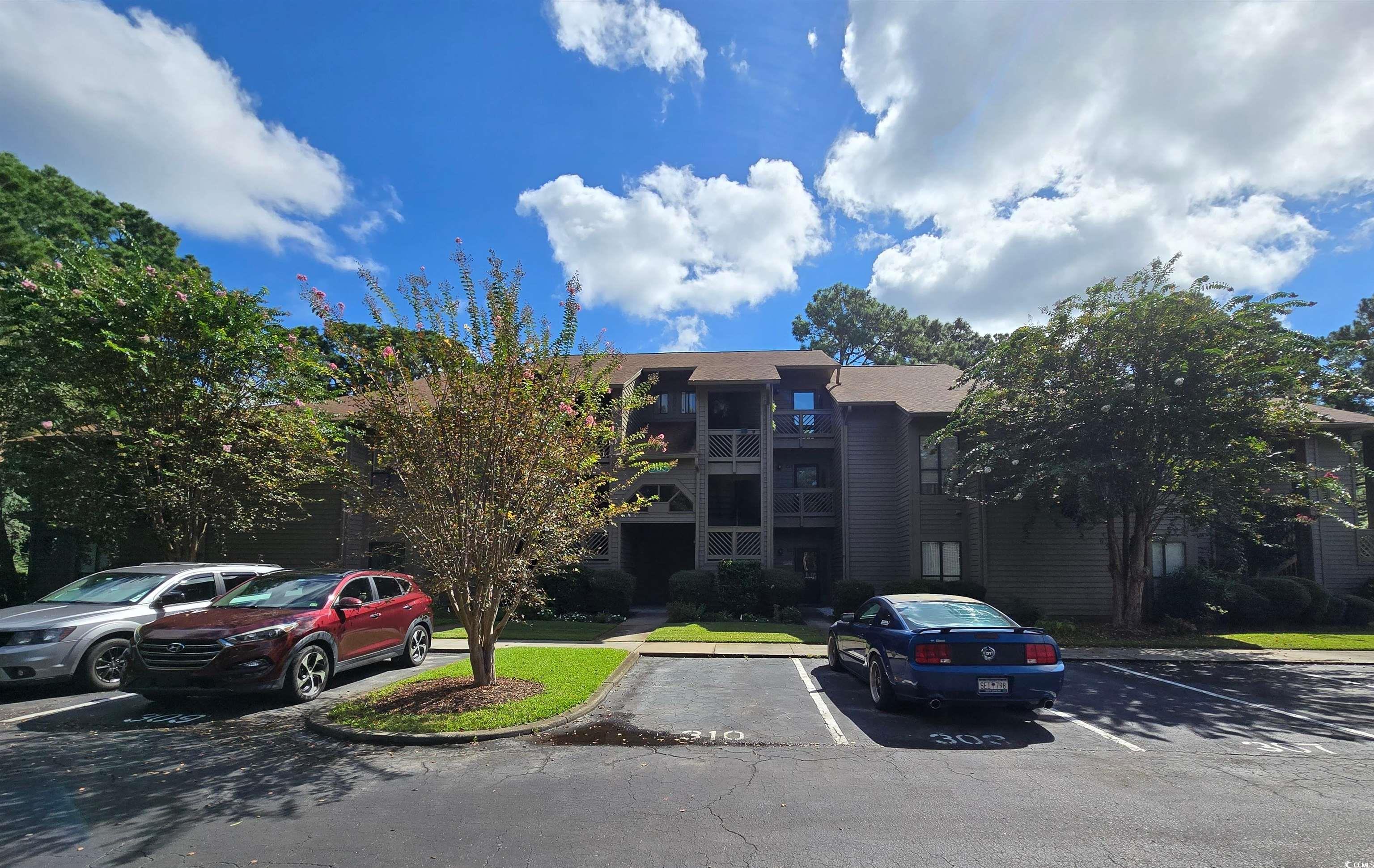 308 Indian Wells Ct. Murrells Inlet, SC 29576