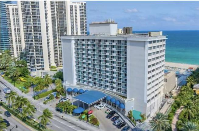 The Aventura Beach Club C