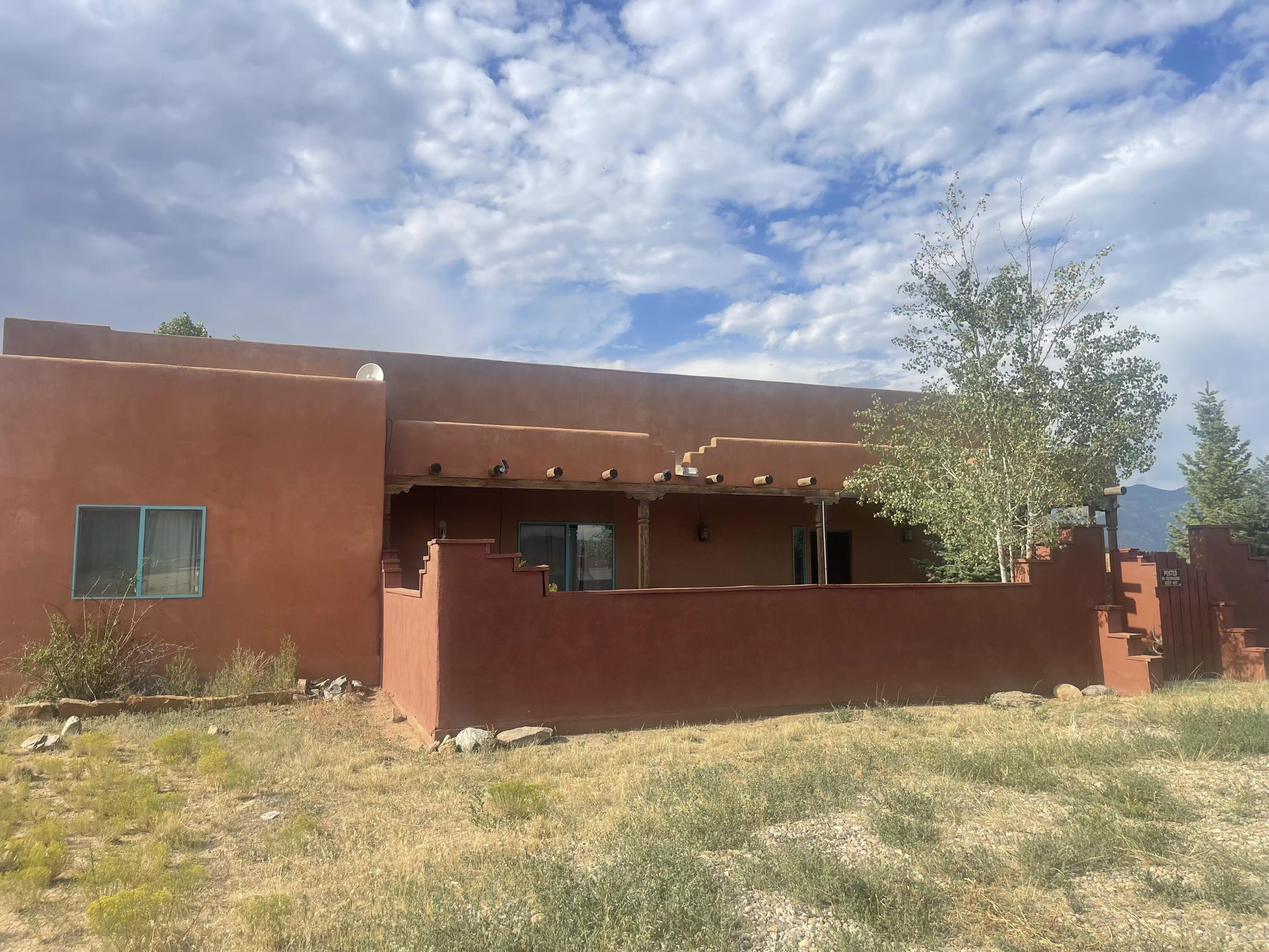 Homes for sale in Ranchos De Taos, NM | 14 Cactus Flower Rd, Ranchos De Taos, NM 87557 | MLS# 1089611