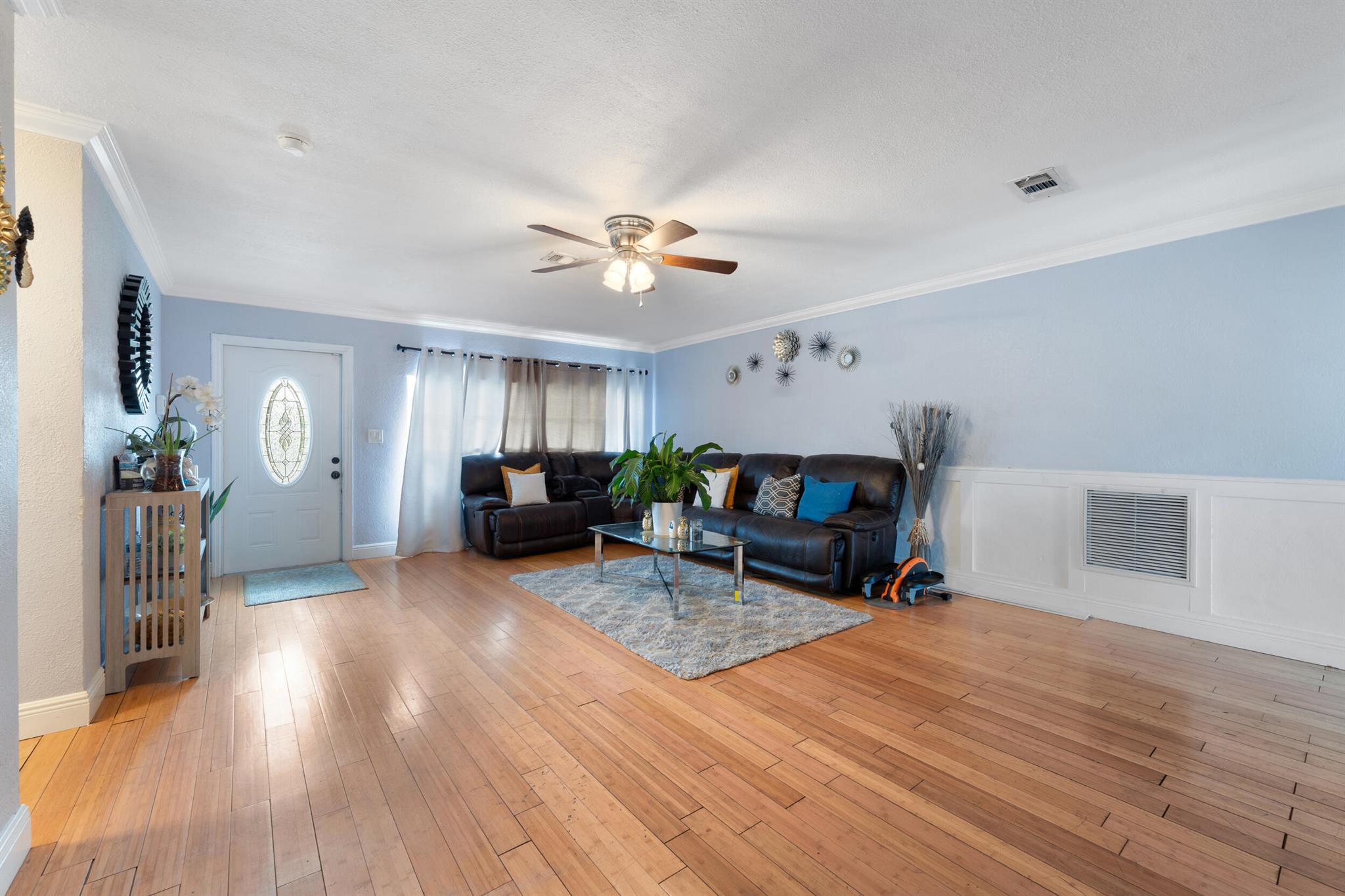 Homes for sale in Lake Worth Beach, FL | 808 Wright Dr, Lake Worth Beach, FL 33461 | MLS# R11115507