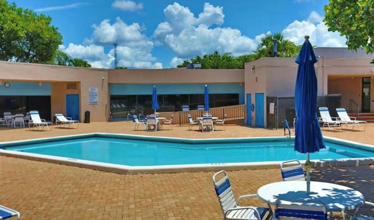 Homes for sale in Tamarac, FL | 9070 Lime Bay Blvd #209, Tamarac, FL 33321 | MLS# F10520393