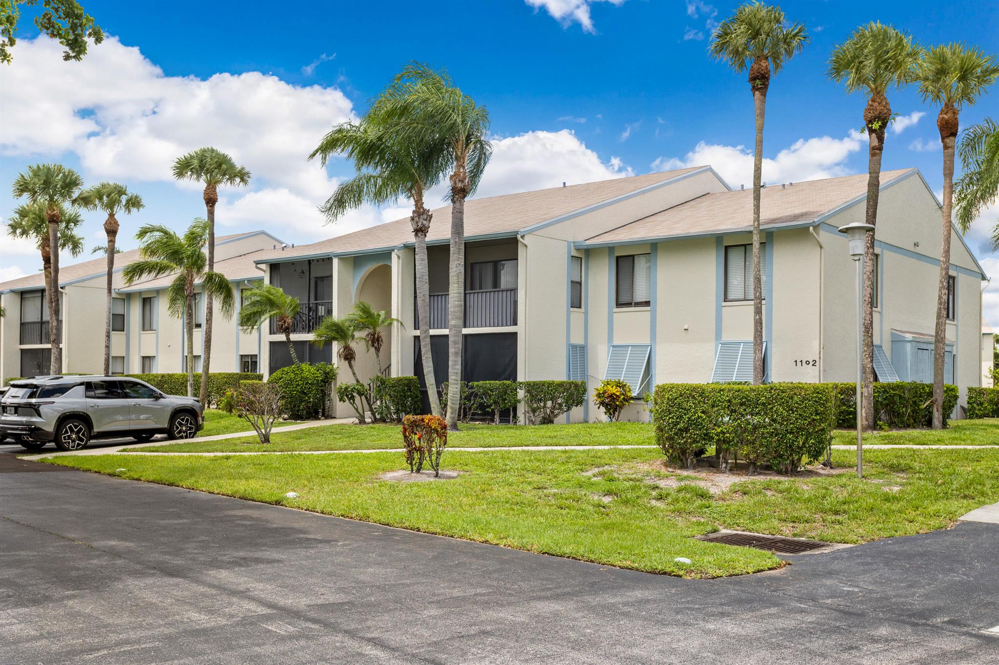 Homes for sale in West Palm Beach, FL | 1102 Green Pine Boulevard #H1, West Palm Beach, FL 33409 | MLS# R11115541