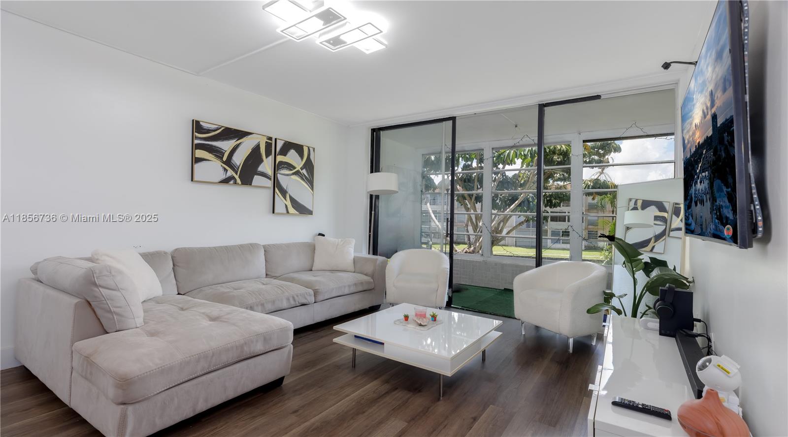 Sands Point Condominium I