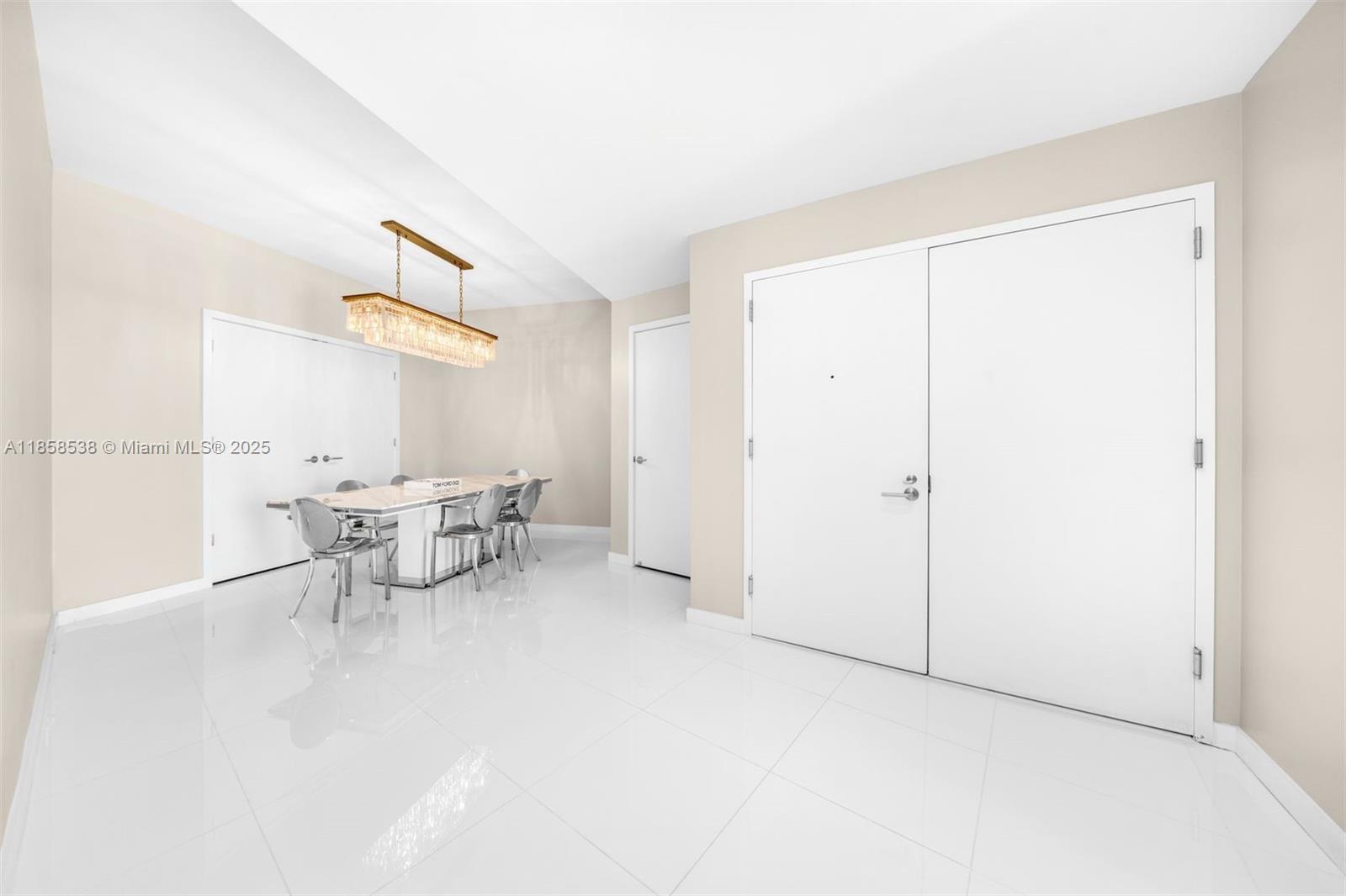 851 NE 1st Ave #3011, Miami FL 33132