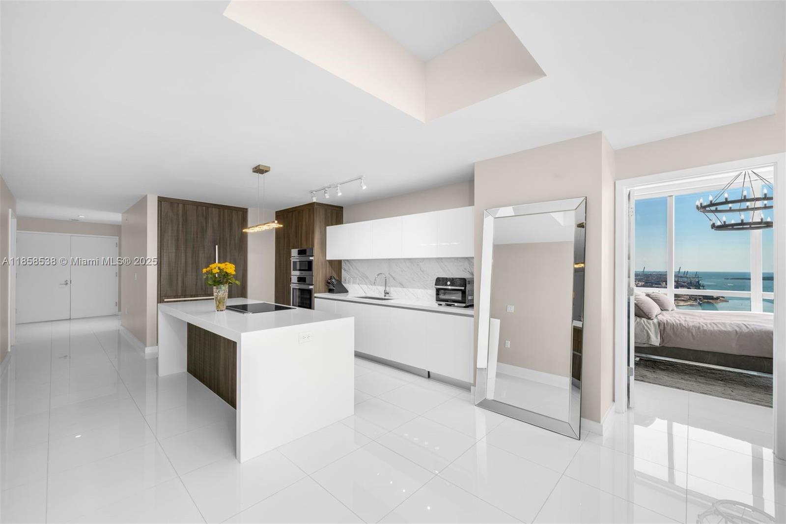 851 NE 1st Ave #3011, Miami FL 33132